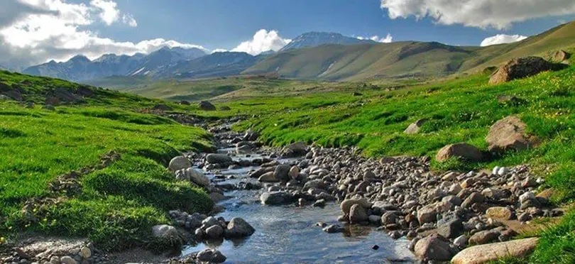 راهنمای جامع سفر به سرعین: جاذبه‌ها، اقامتگاه‌ها و نکات مهم